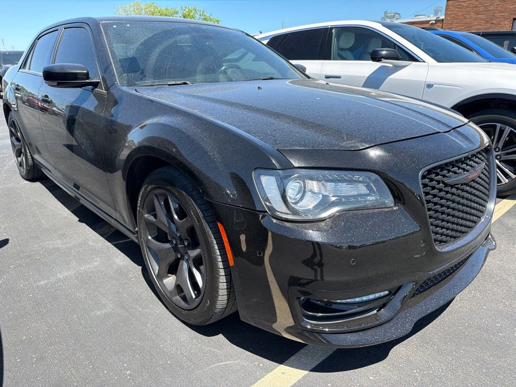 Used 2021 Chrysler 300 S w/ S Model Appearance Package RWD image 6