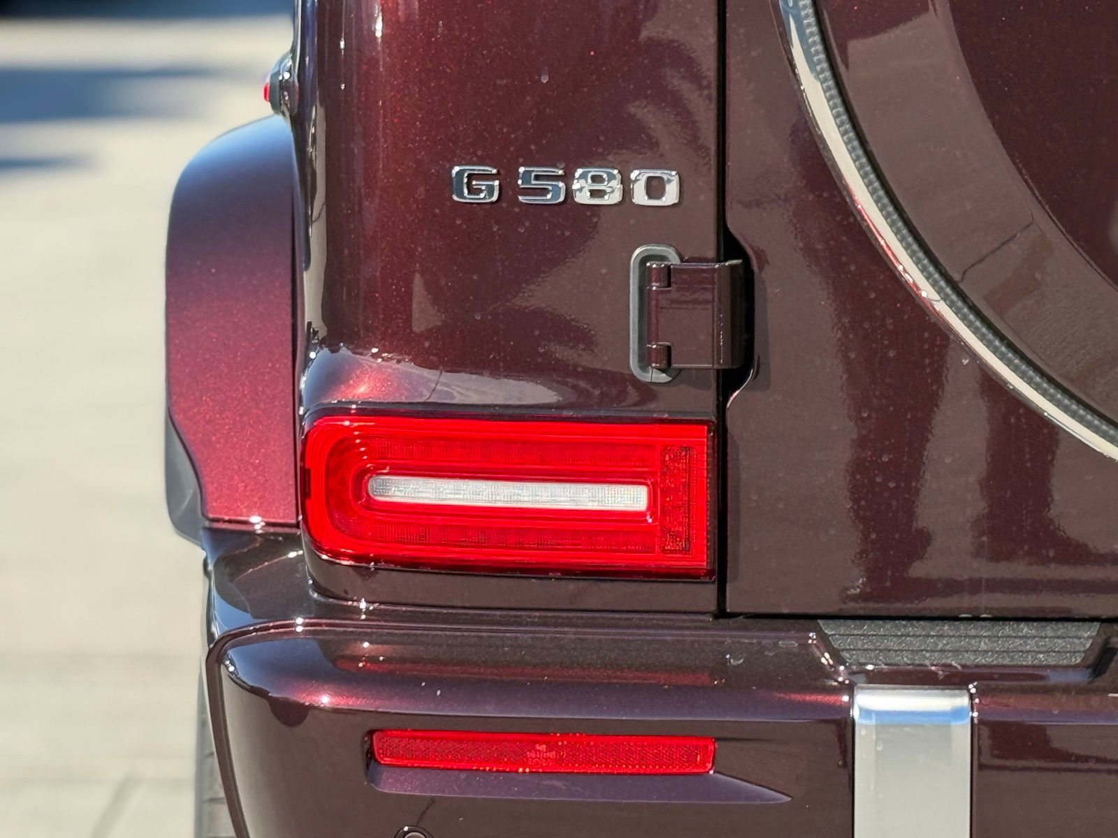 New 2026 Mercedes-Benz G 580 w/ EQ Technology image 8