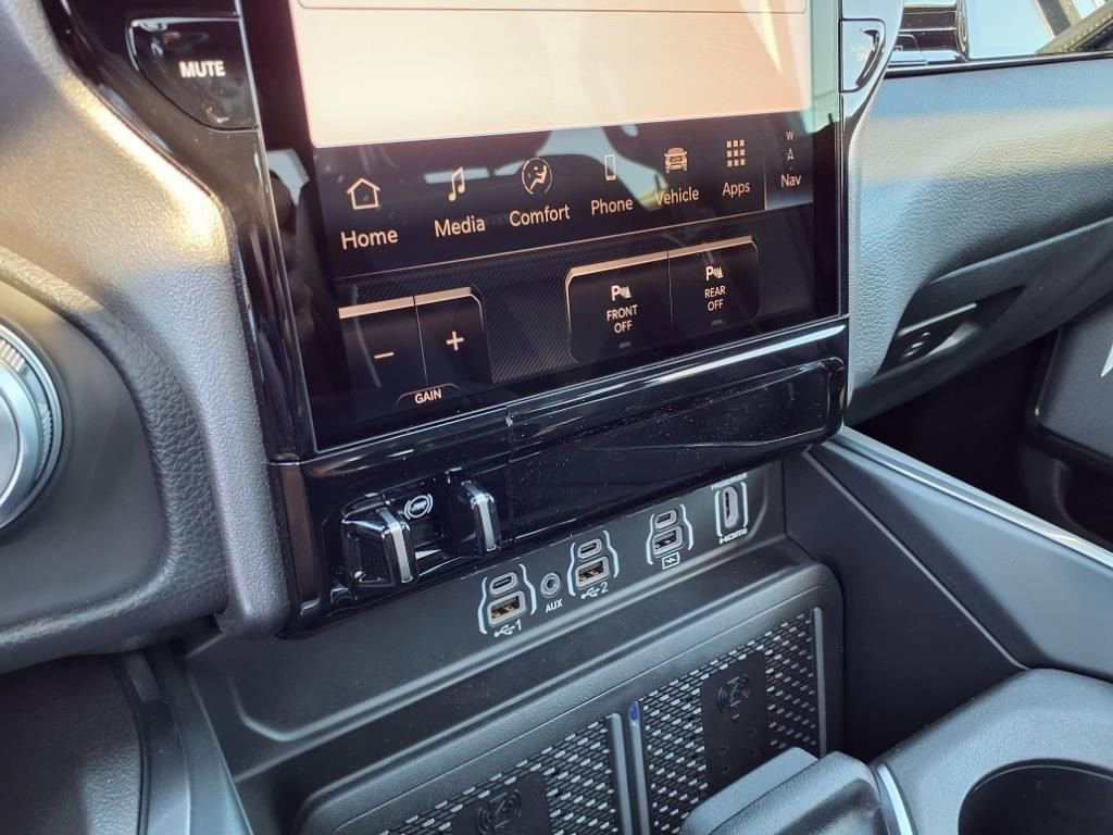 New 2026 RAM 1500 Laramie w/ Night Edition image 18