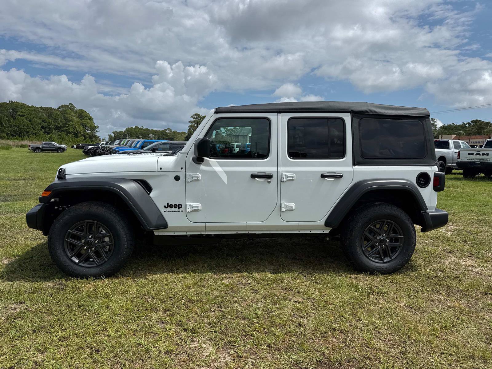 New 2026 Jeep Wrangler Unlimited Sport AWD/4WD image 6
