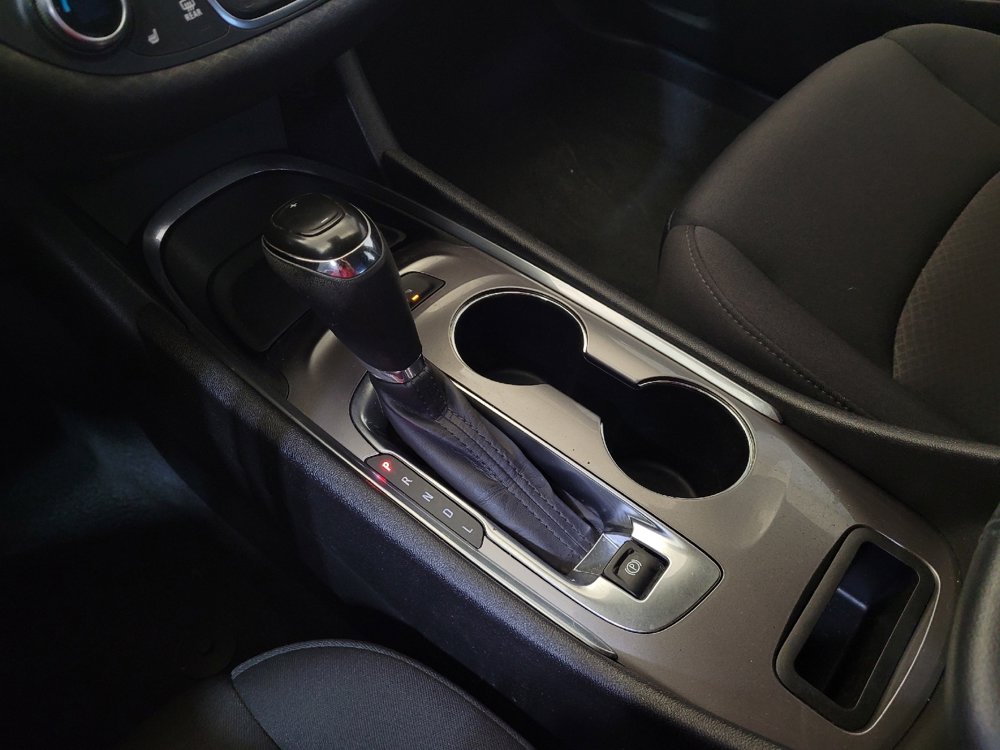 Used 2019 Chevrolet Malibu Hybrid image 26