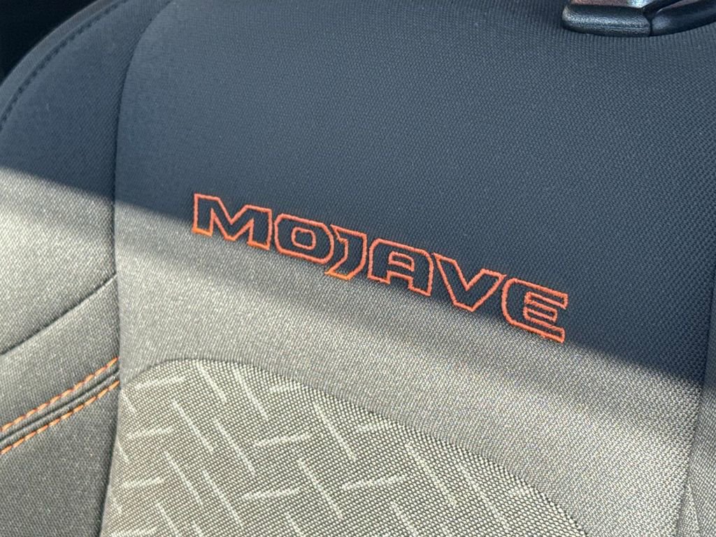 Used 2022 Jeep Gladiator Mojave image 25