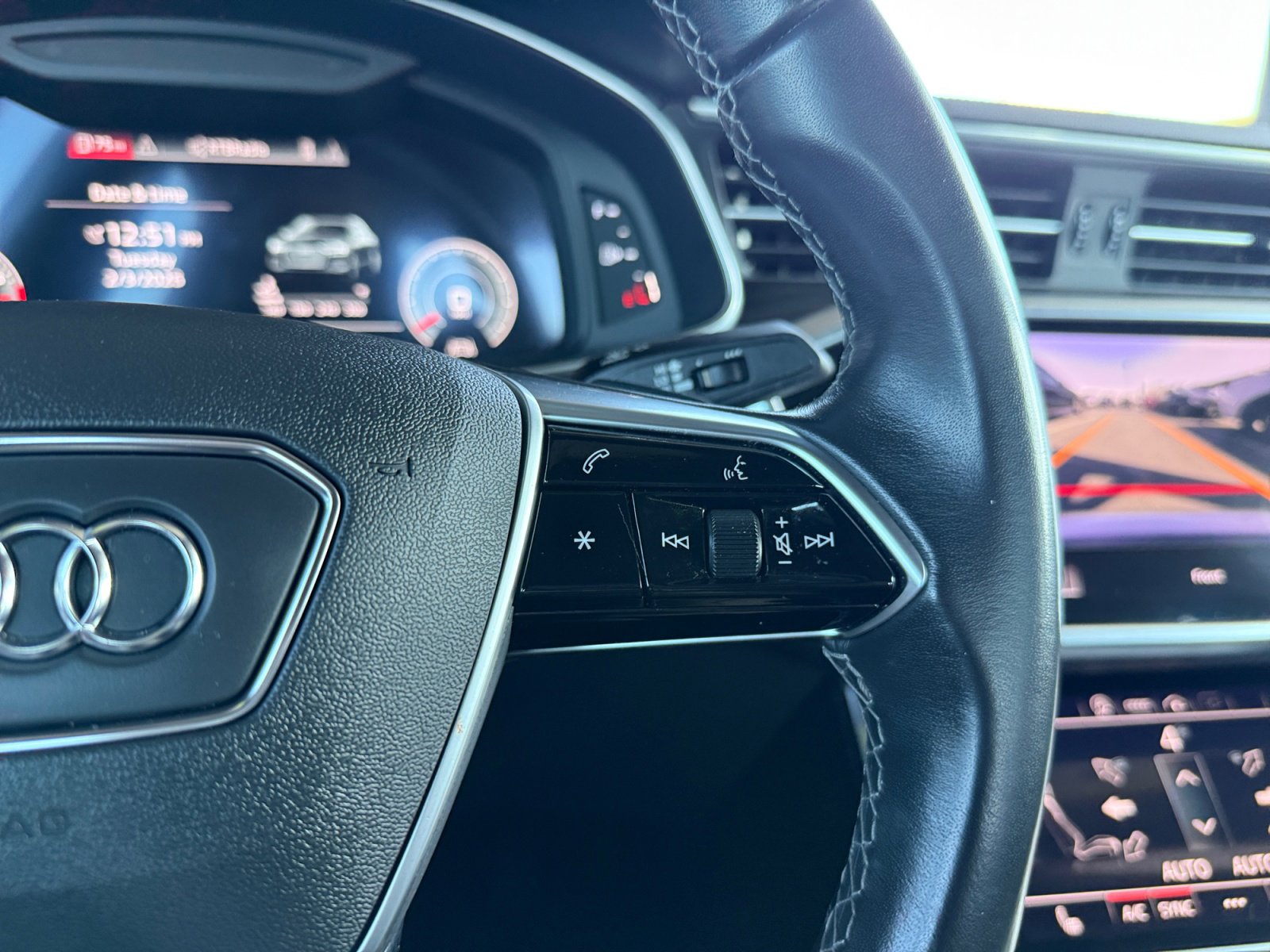 Used 2022 Audi A6 3.0T Premium w/ Convenience Package image 16