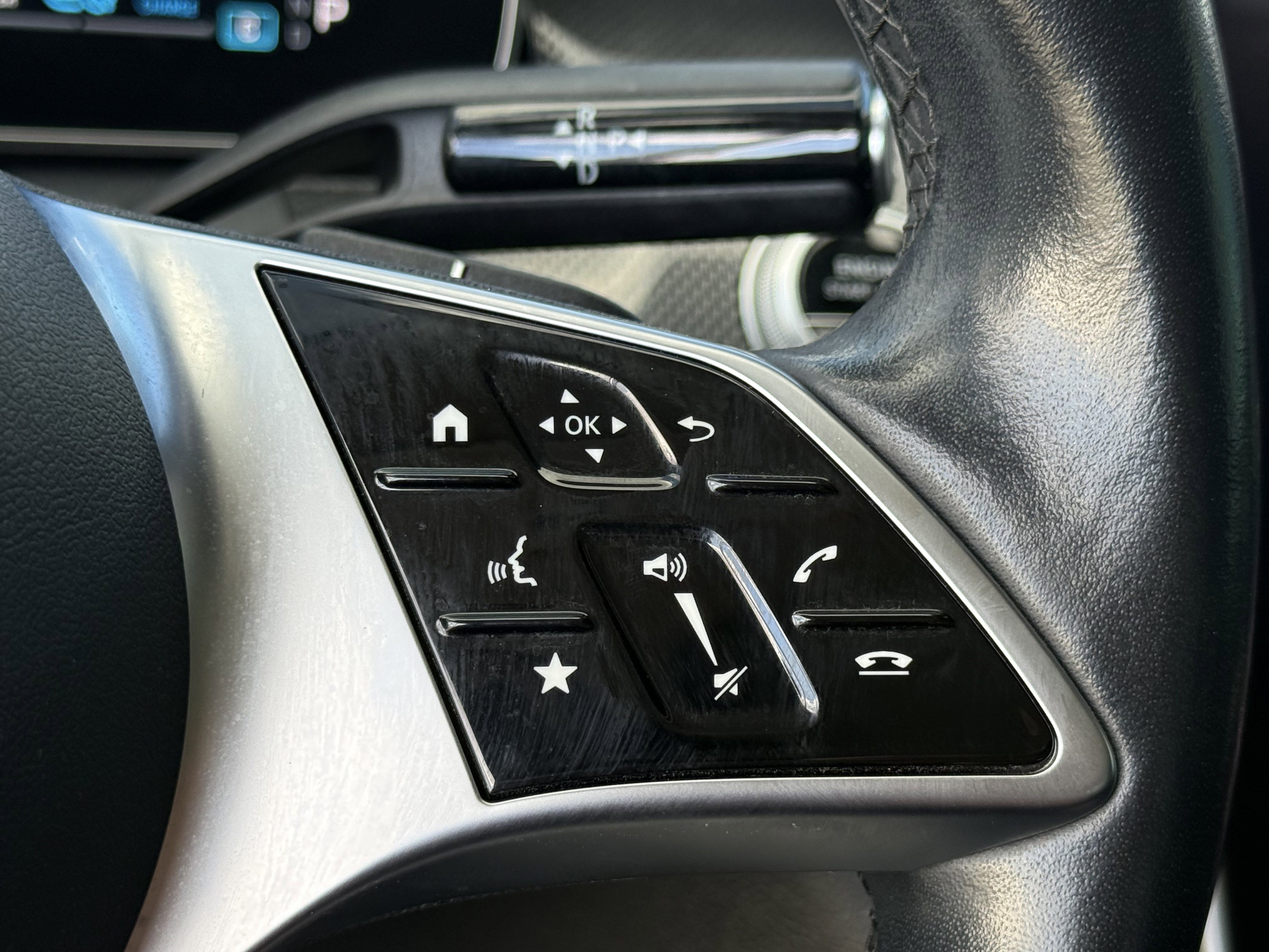 Used 2022 Mercedes-Benz C 300 Sedan image 19