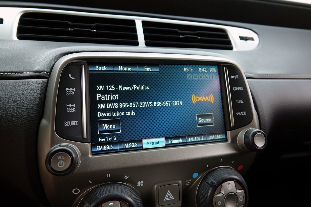 Used 2013 Chevrolet Camaro LT w/ RS Package image 10