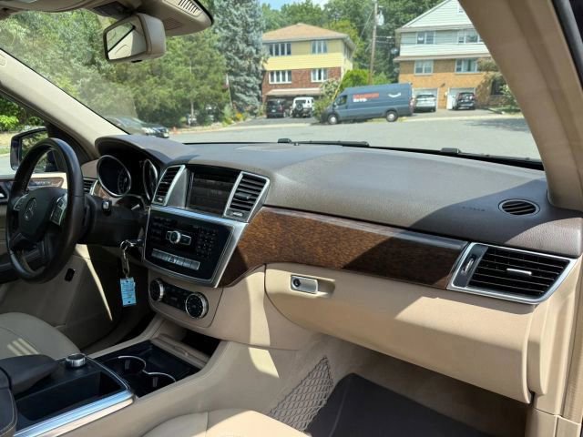 Used 2014 Mercedes-Benz ML 350 4MATIC image 28