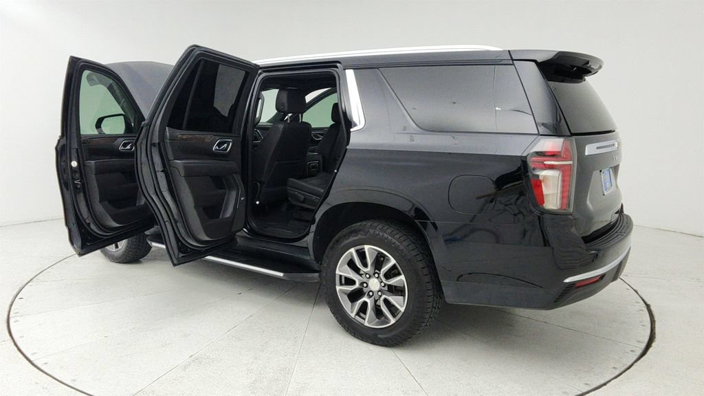 Used 2021 Chevrolet Tahoe LT w/ LT Signature Package RWD image 11