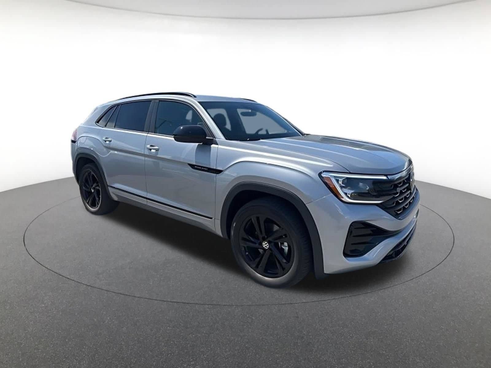 New 2026 Volkswagen Atlas Cross Sport SEL R-Line