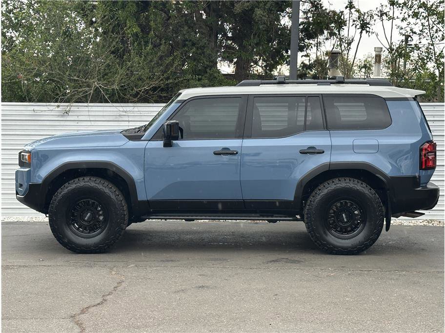 Used 2025 Toyota Land Cruiser w/ Premium Package AWD/4WD image 13