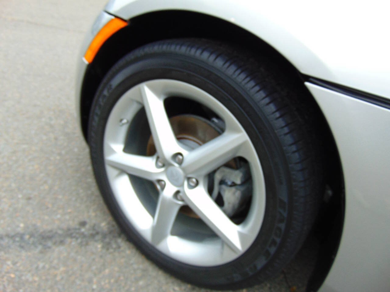 Used 2008 Saturn Sky w/ Premium Trim Package RWD image 38