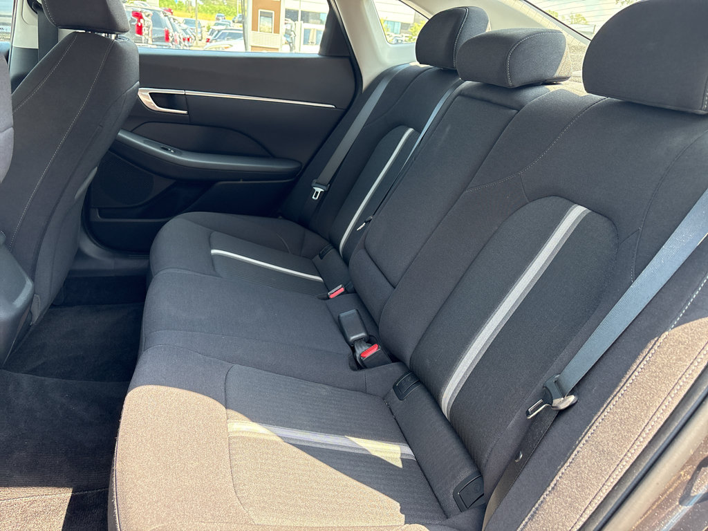 Used 2023 Hyundai Sonata SEL w/ Preferred Accessory Package FWD image 15