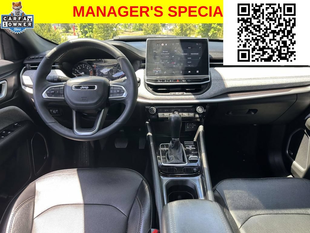 Used 2023 Jeep Compass Latitude w/ Sun and Sound Group AWD/4WD image 12