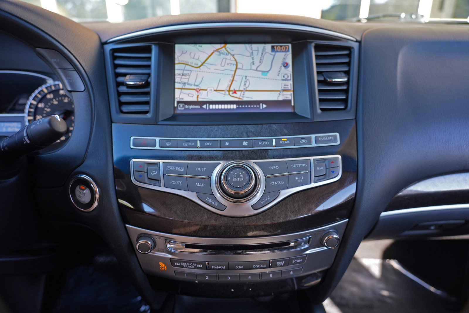Used 2015 INFINITI QX60 FWD w/ Premium Plus Package image 25