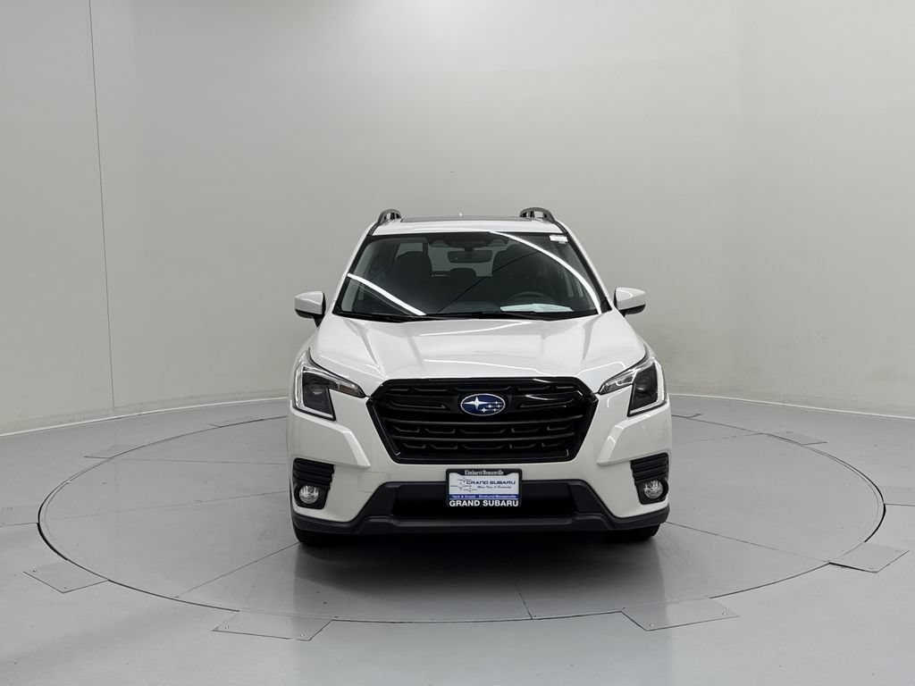 Certified 2022 Subaru Forester Premium AWD/4WD image 8