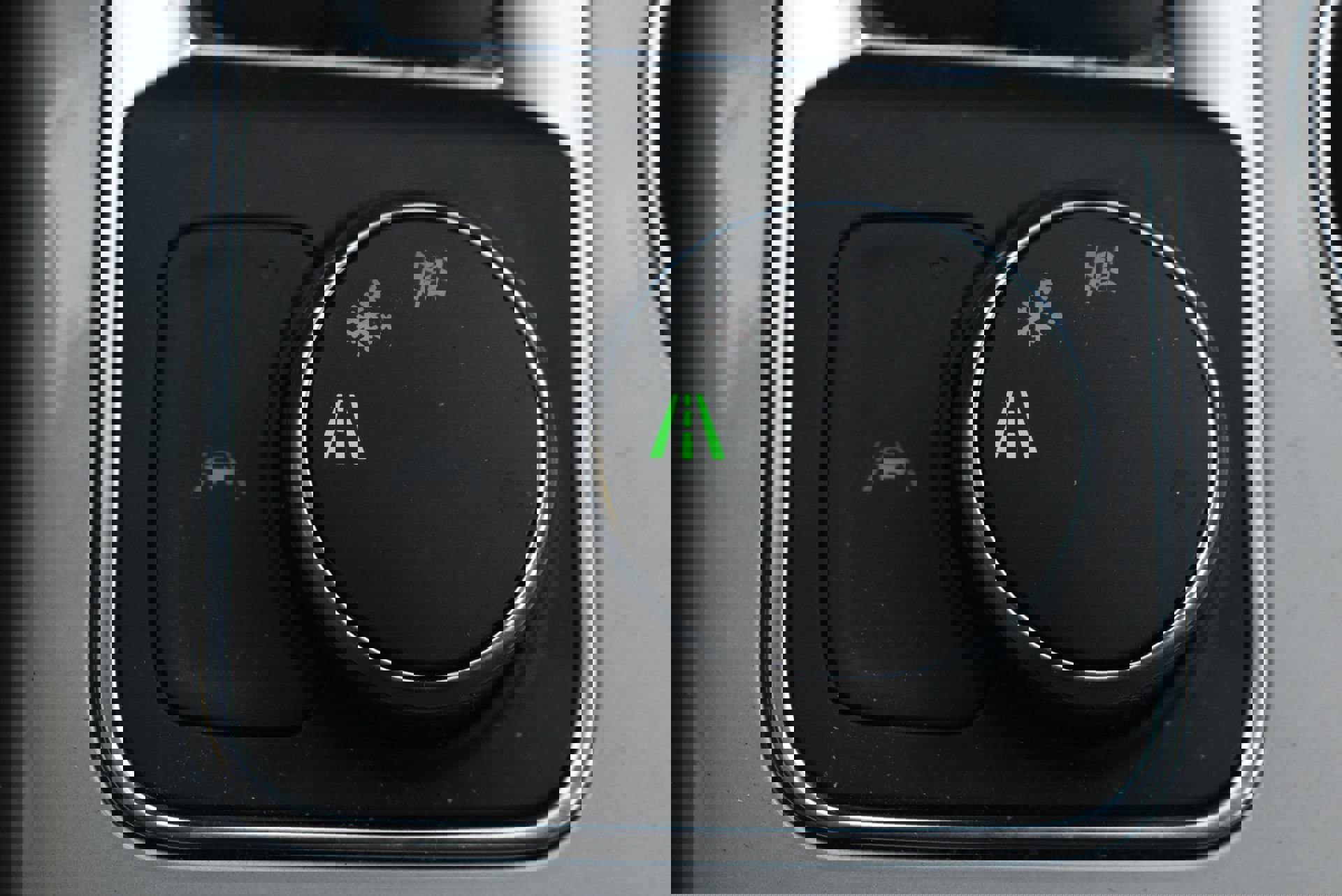 Used 2023 Chevrolet Blazer LT w/ Convenience Package image 32