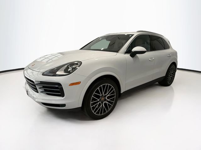 Used 2022 Porsche Cayenne S AWD/4WD image 3