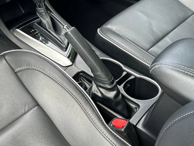 Used 2015 Toyota Corolla LE Premium FWD image 49
