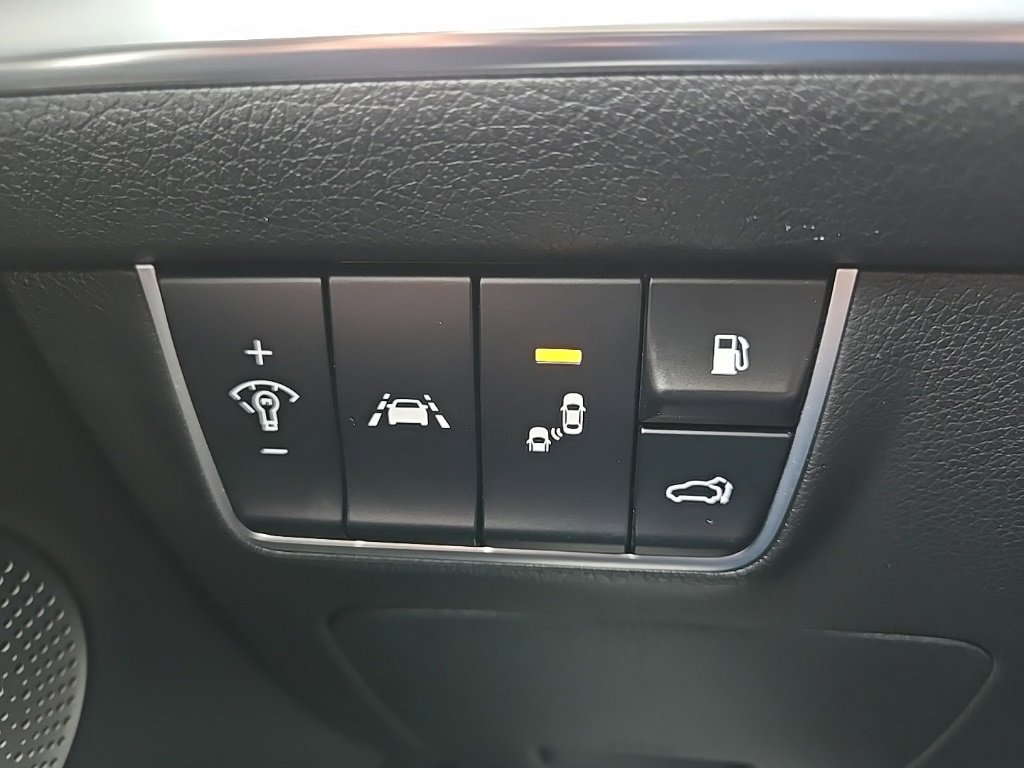 Used 2020 Kia Stinger GT2 image 46