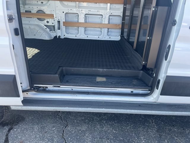 Used 2023 Ford Transit 250 Low Roof AWD w/ Exterior Upgrade Package image 24