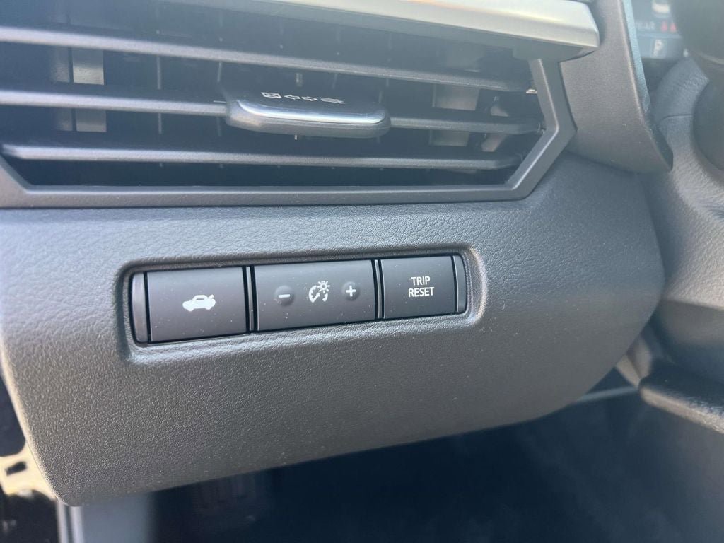 New 2026 Nissan Altima 2.5 SR FWD image 31