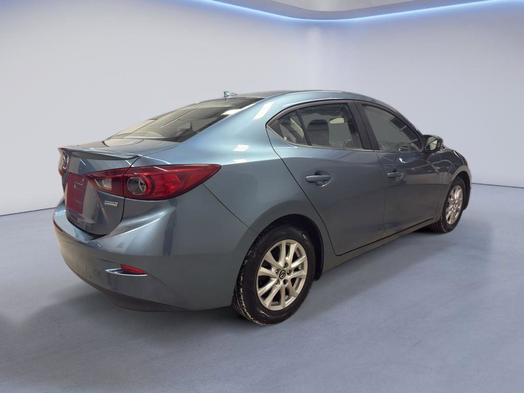 Used 2015 MAZDA MAZDA3 i Grand Touring image 7