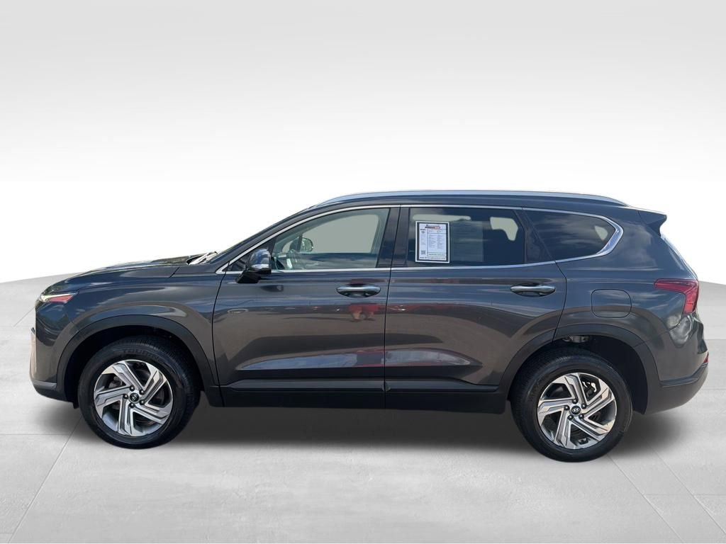Used 2023 Hyundai Santa Fe SEL image 2