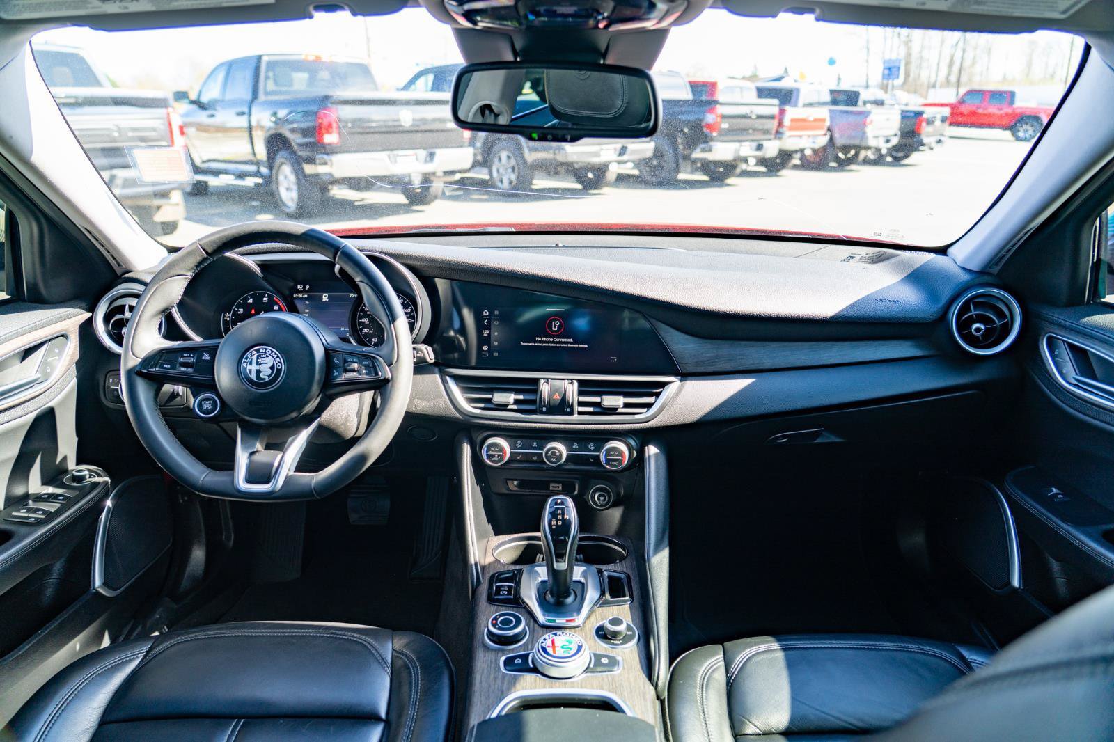Used 2020 Alfa Romeo Giulia Ti AWD/4WD image 20