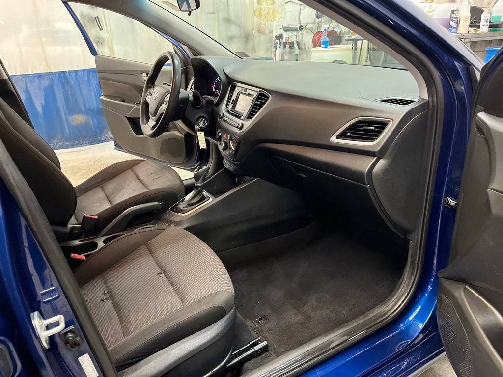 Used 2020 Hyundai Accent SE FWD image 22