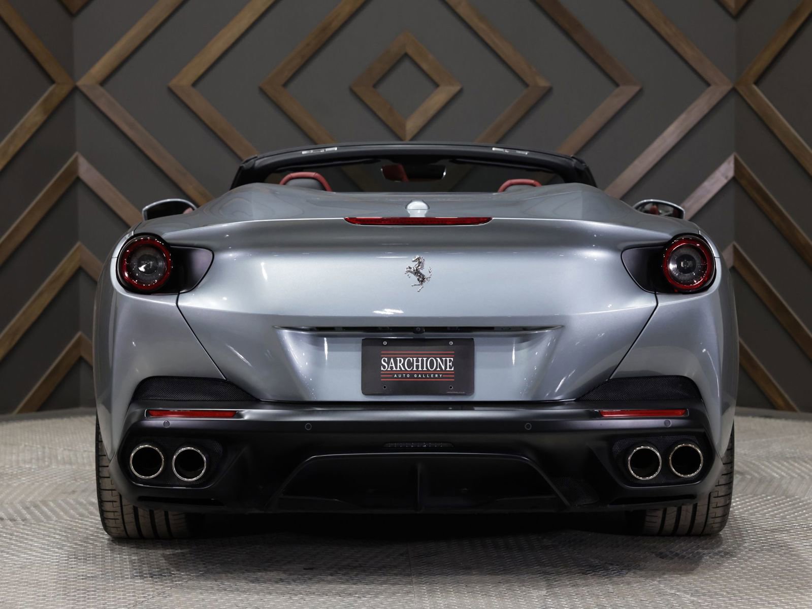 Used 2019 Ferrari Portofino image 26