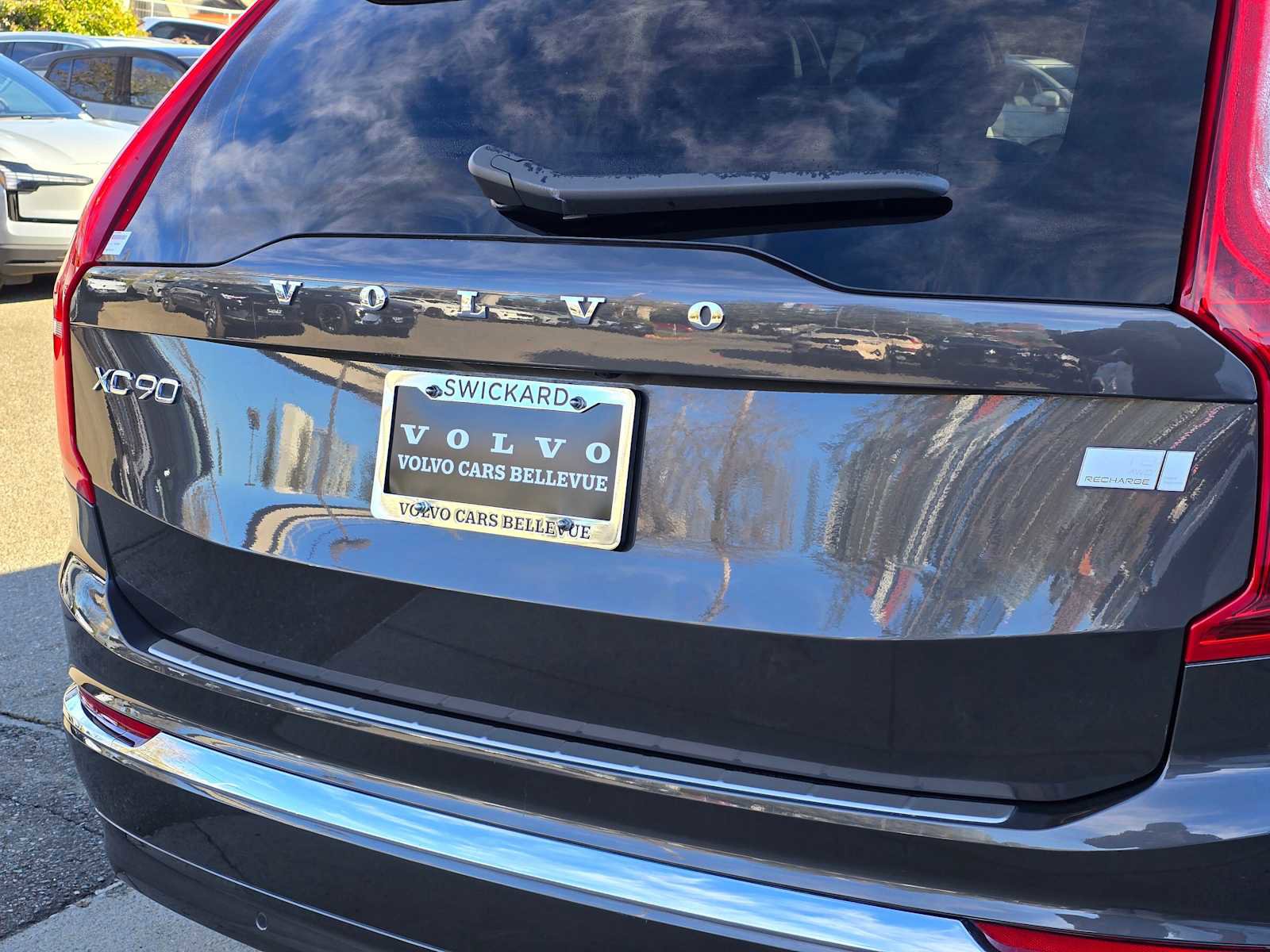 Used 2023 Volvo XC90 T8 Ultimate w/ Protection Package Premier image 15