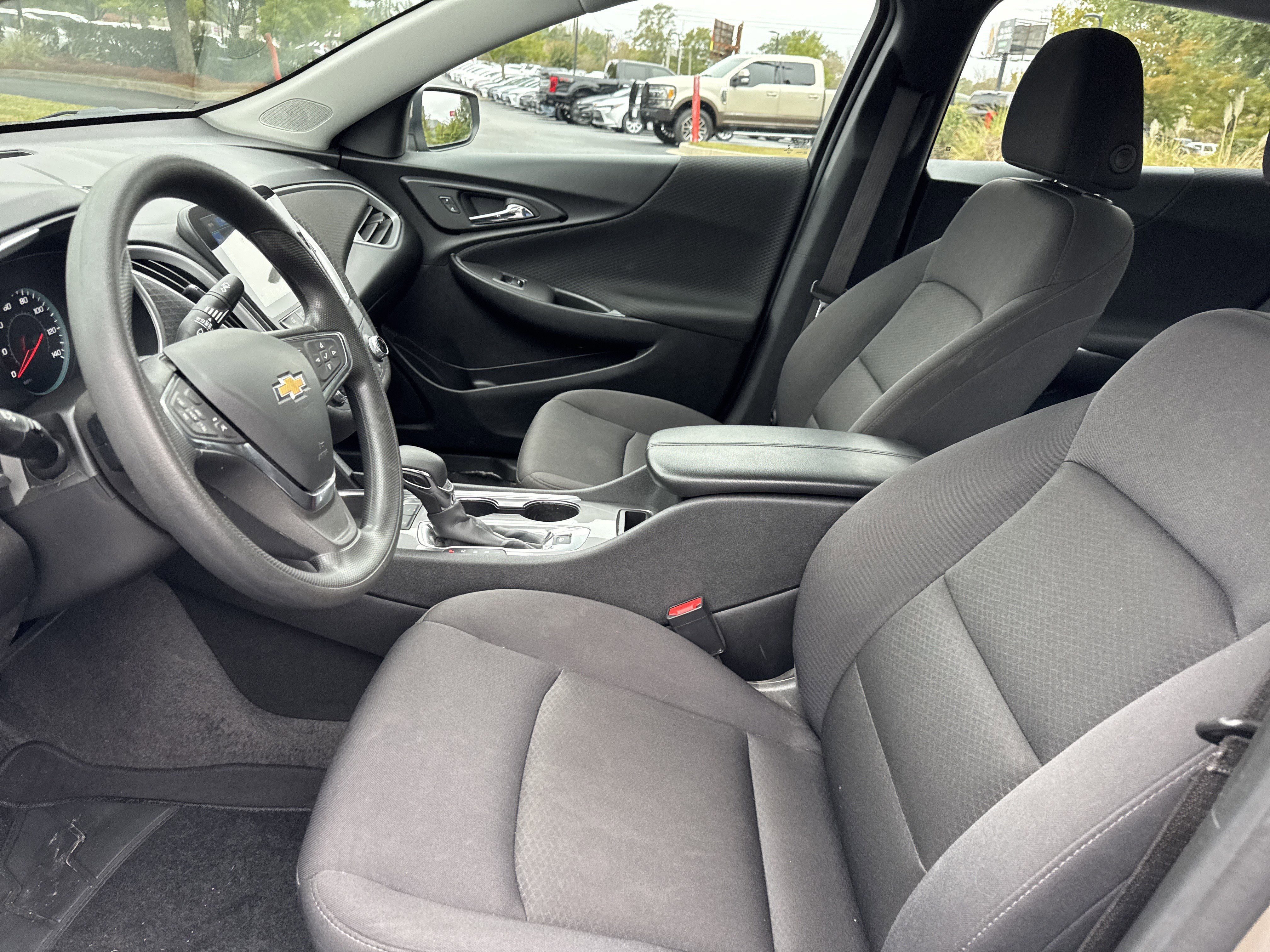 Used 2024 Chevrolet Malibu LT image 13