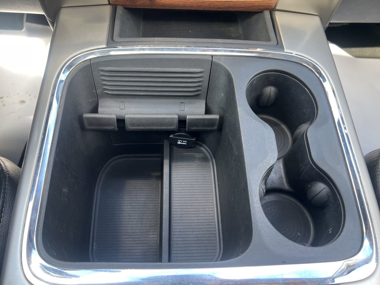 Used 2018 RAM 3500 Laramie image 24