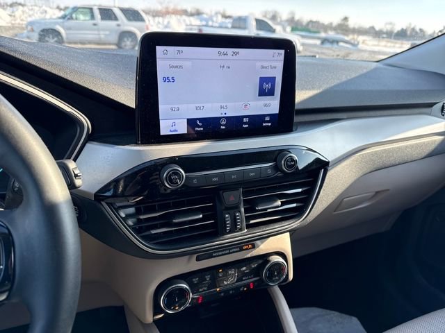 Used 2022 Ford Escape SEL image 21