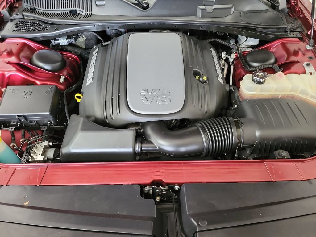 Used 2017 Dodge Challenger R/T w/ Sound Group RWD image 22