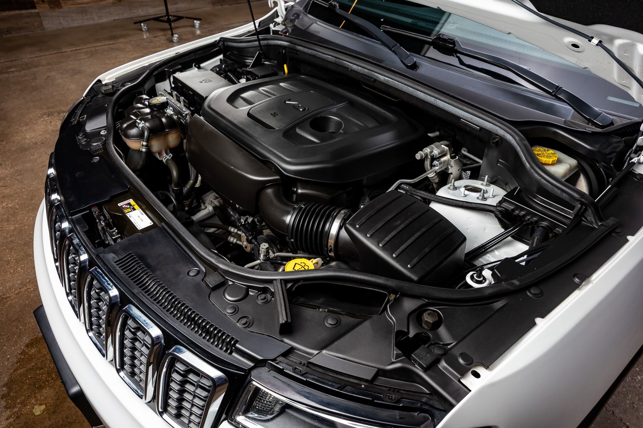 Used 2020 Jeep Grand Cherokee Limited image 35