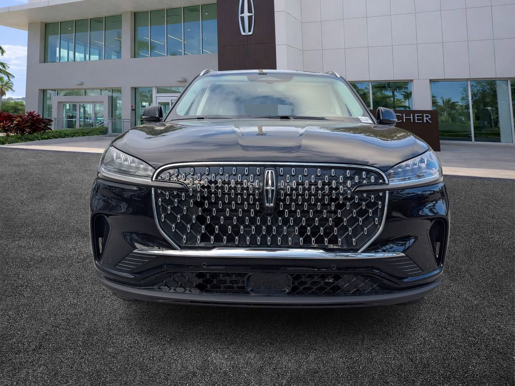 New 2026 Lincoln Aviator AWD image 2