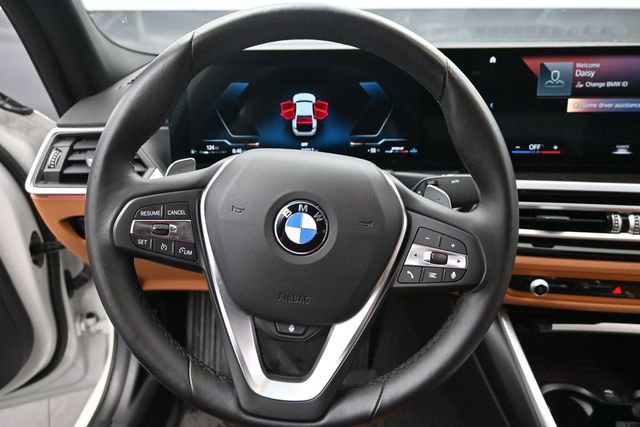 Used 2023 BMW 330i Sedan w/ Premium Package RWD image 13