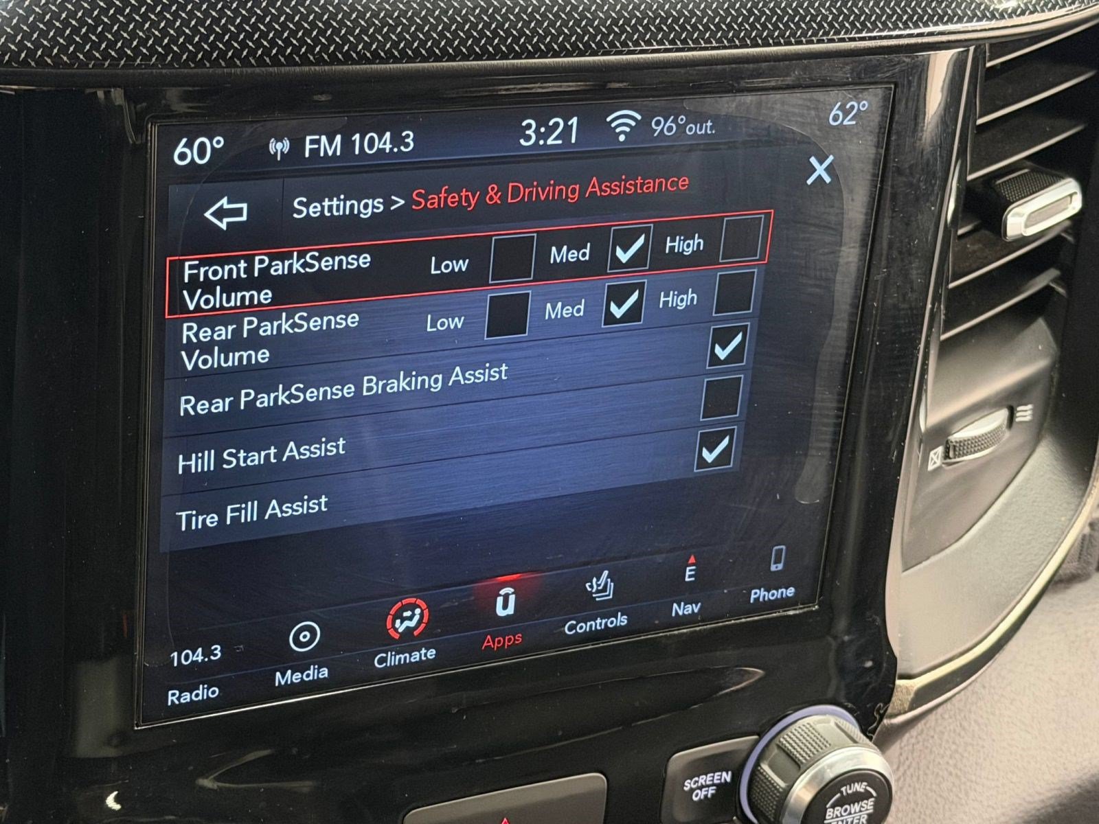 Used 2019 RAM 1500 Sport w/ Level 2 Equipment Group AWD/4WD image 24