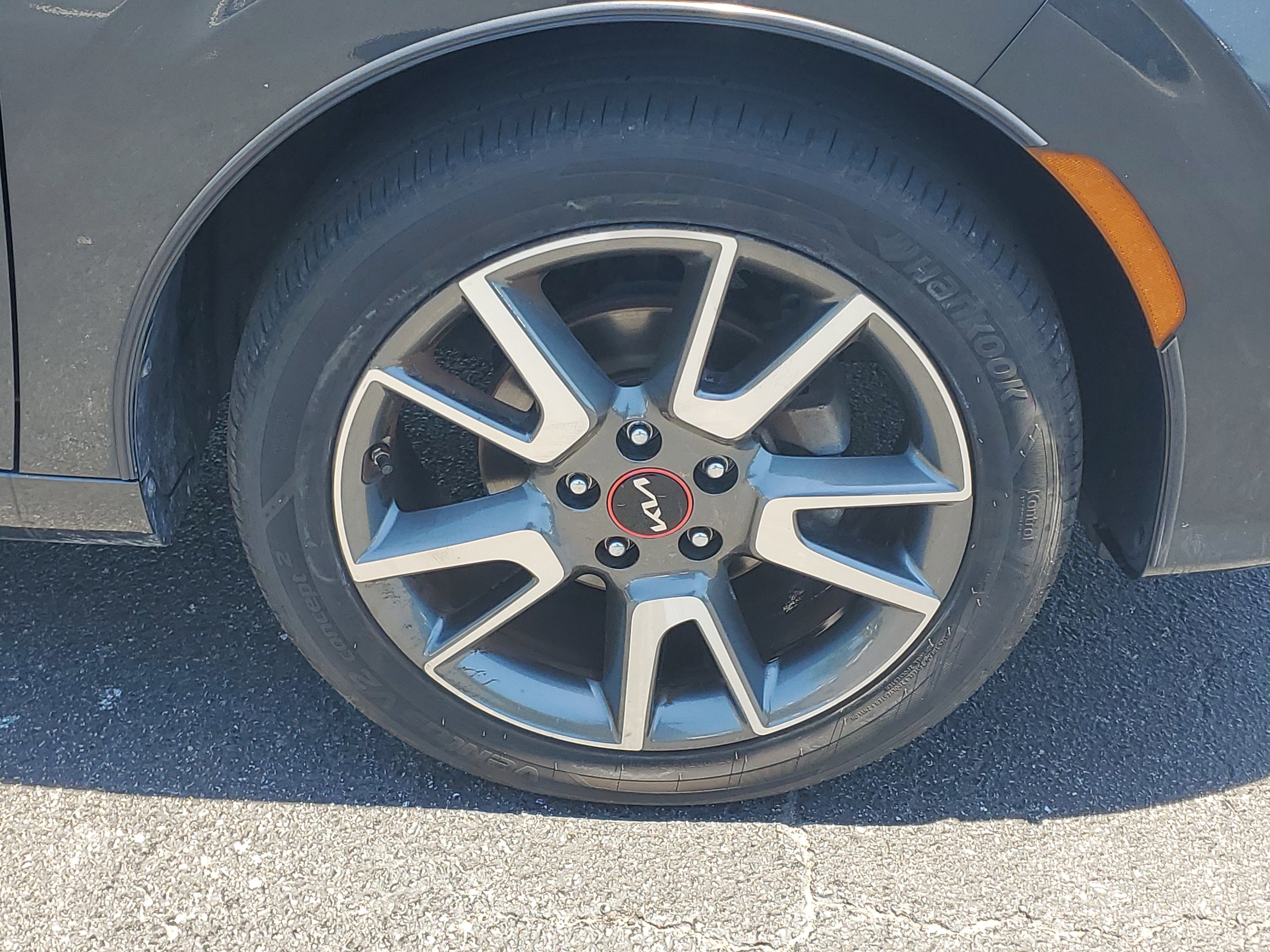 Used 2022 Kia Soul GT-Line FWD image 7