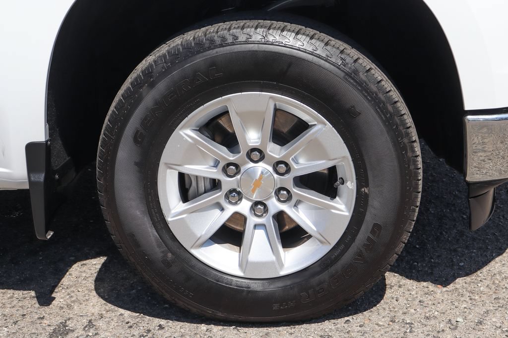 Used 2025 Chevrolet Silverado 1500 LT w/ Leather Package AWD/4WD image 46