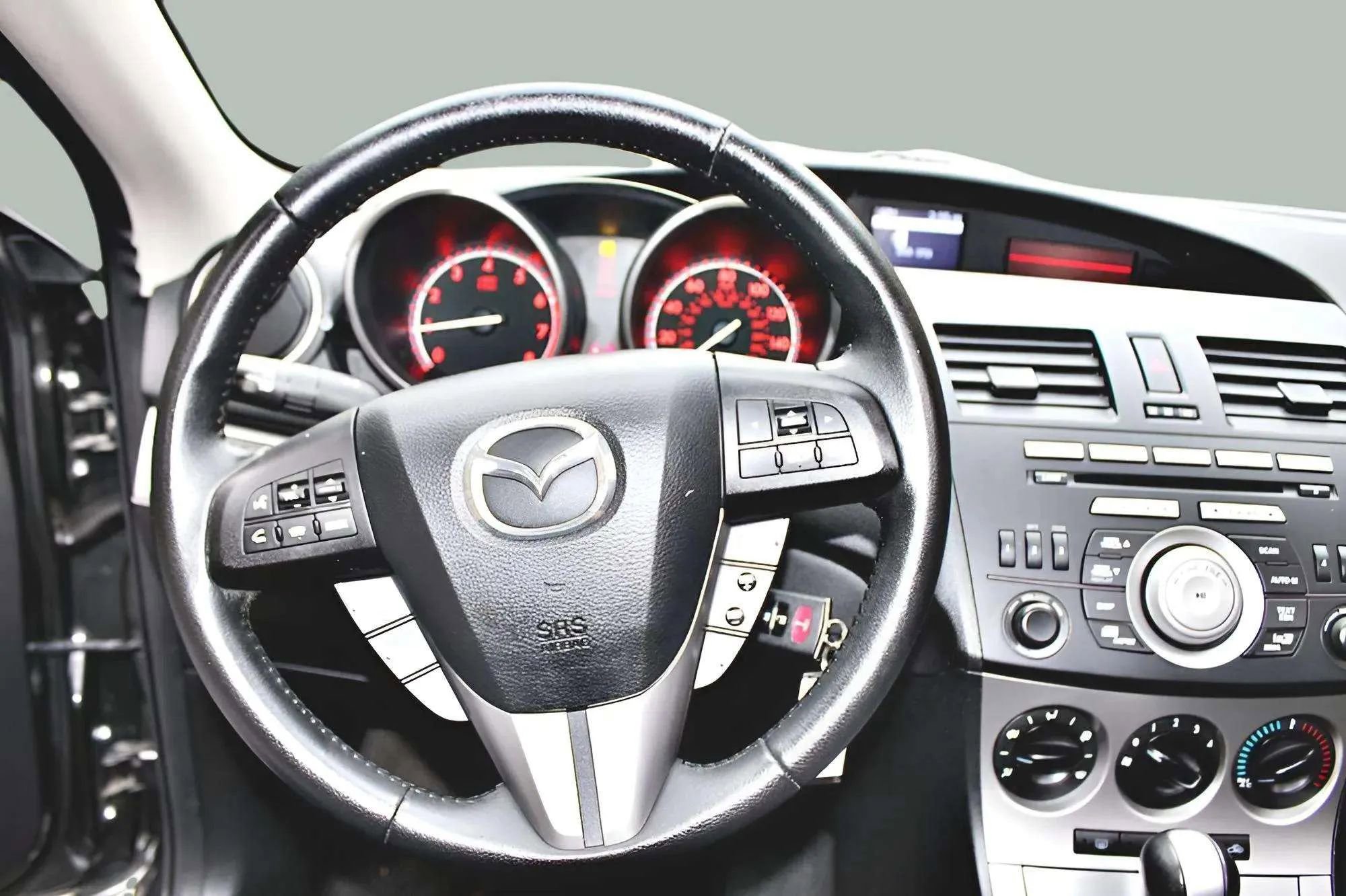 Used 2010 MAZDA MAZDA3 s Sport image 12