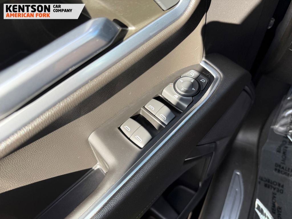 Used 2022 GMC Sierra 1500 Elevation image 17