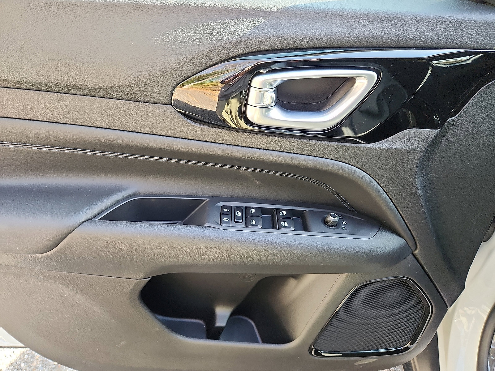 New 2026 Jeep Compass Limited image 7