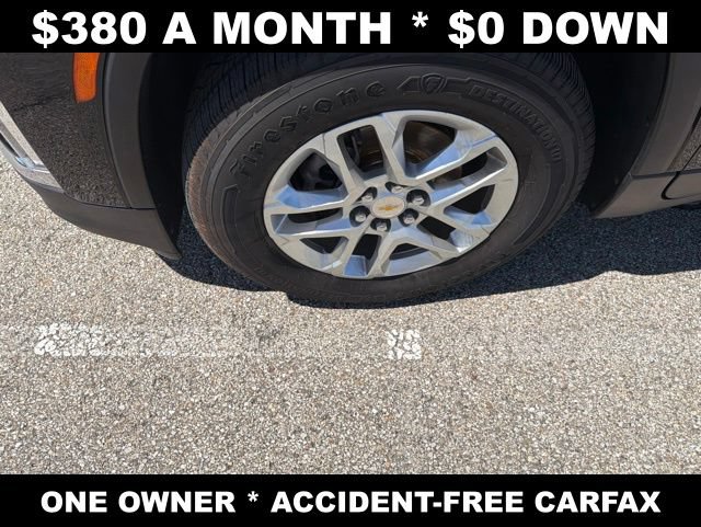 Used 2023 Chevrolet Traverse LS AWD/4WD image 8