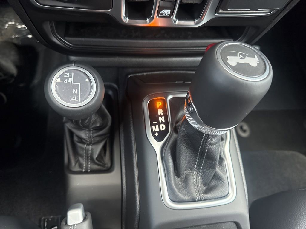 New 2025 Jeep Wrangler Sahara image 27