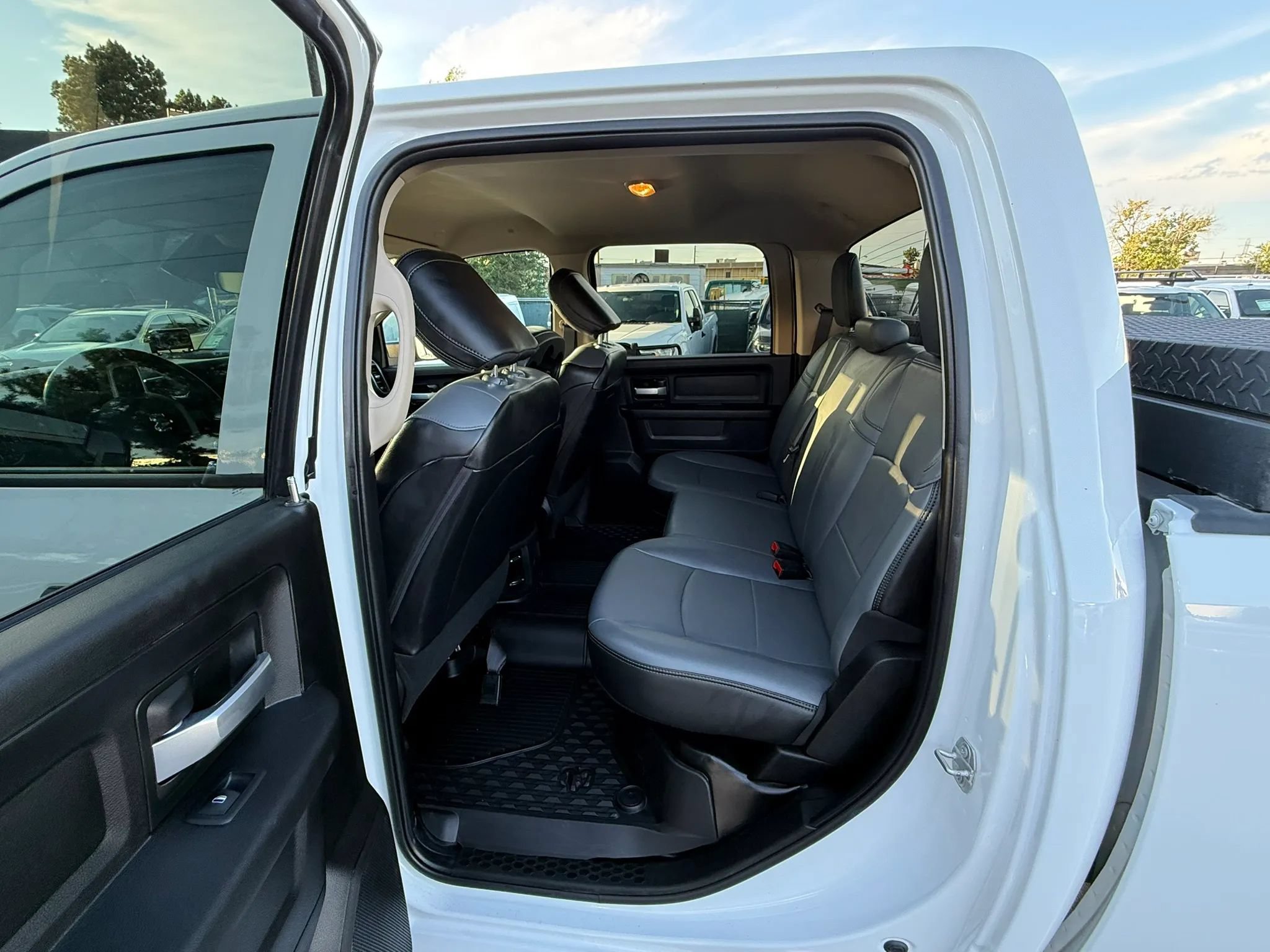 Used 2019 RAM 2500 Tradesman w/ Safety Group AWD/4WD image 21
