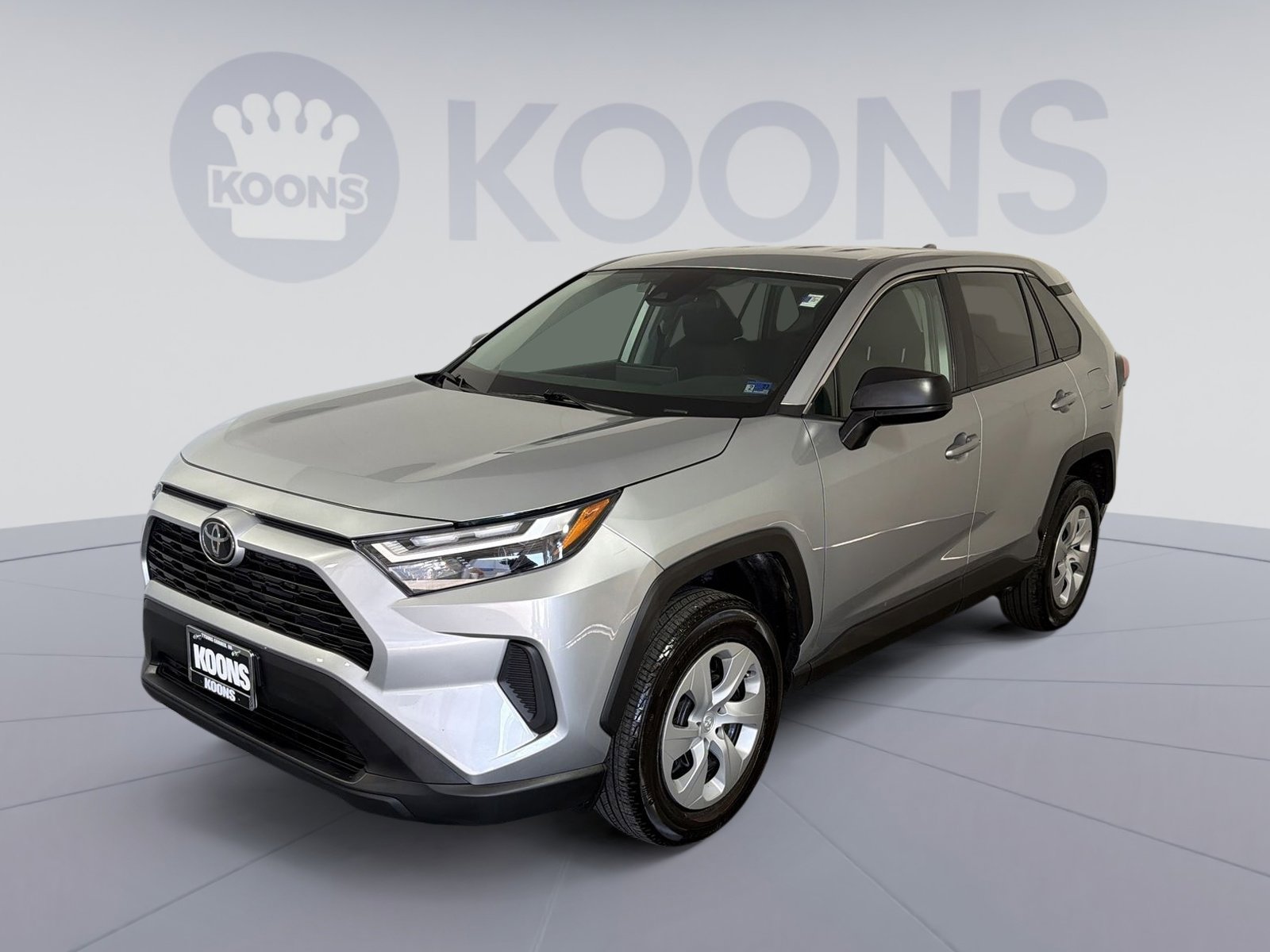 Used 2024 Toyota RAV4 LE image 1