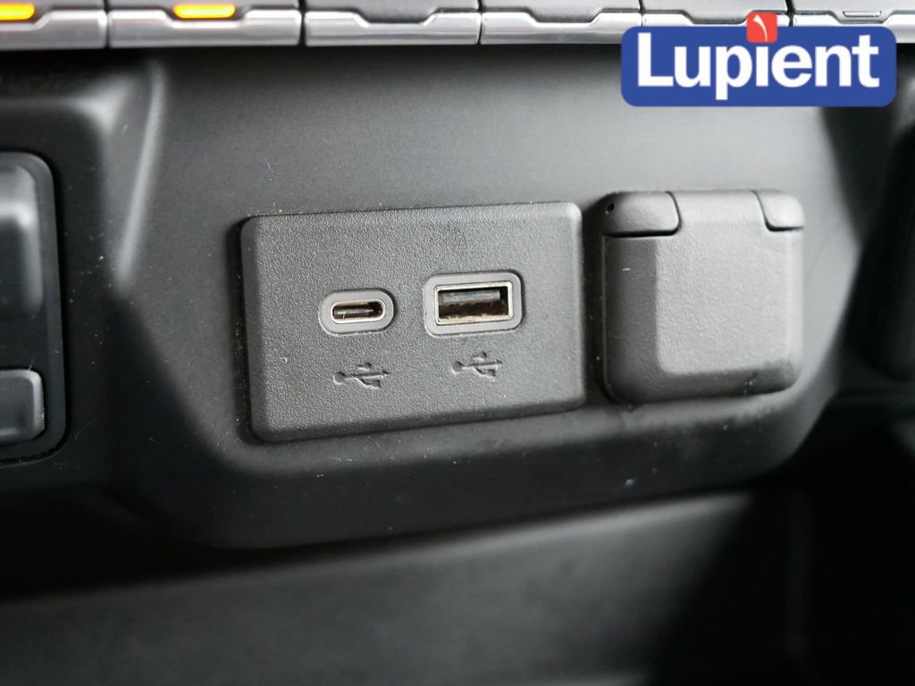 Used 2020 Chevrolet Silverado 1500 RST w/ All-Star Edition image 26