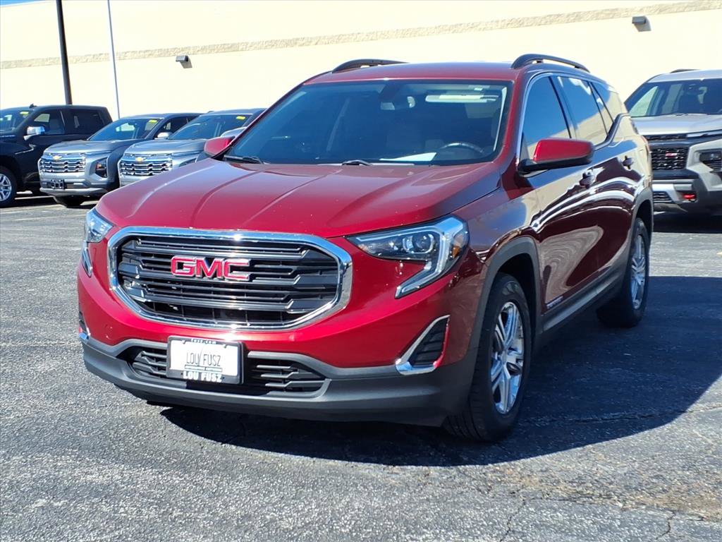 Used 2018 GMC Terrain SLE w/ Driver Convenience Package image 2