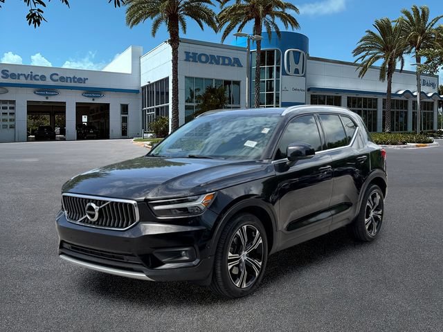 Used 2019 Volvo XC40 T5 Inscription AWD/4WD image 4